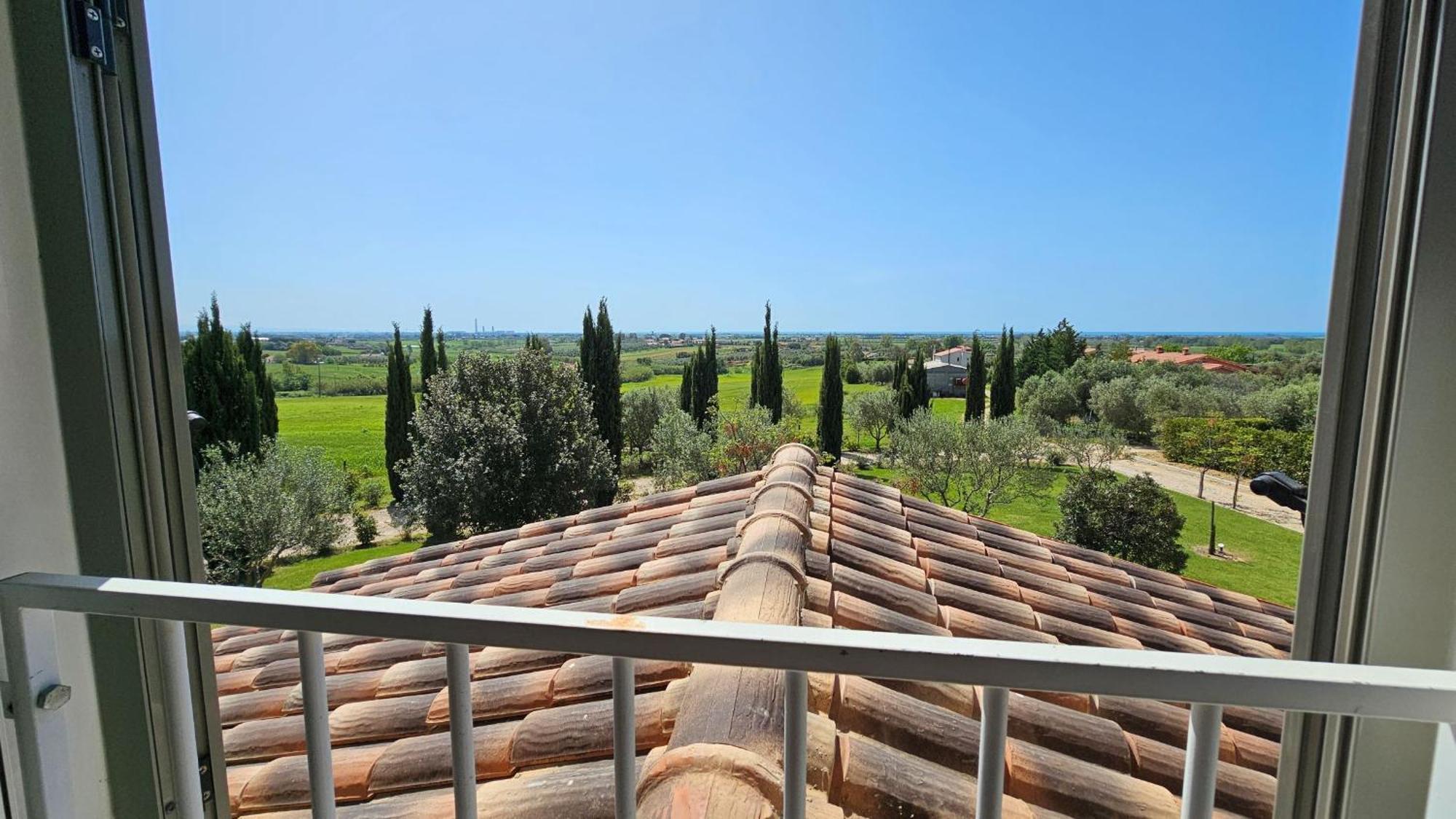 Agriturismo Poggio Di Maremma Pescia Romana Exterior foto