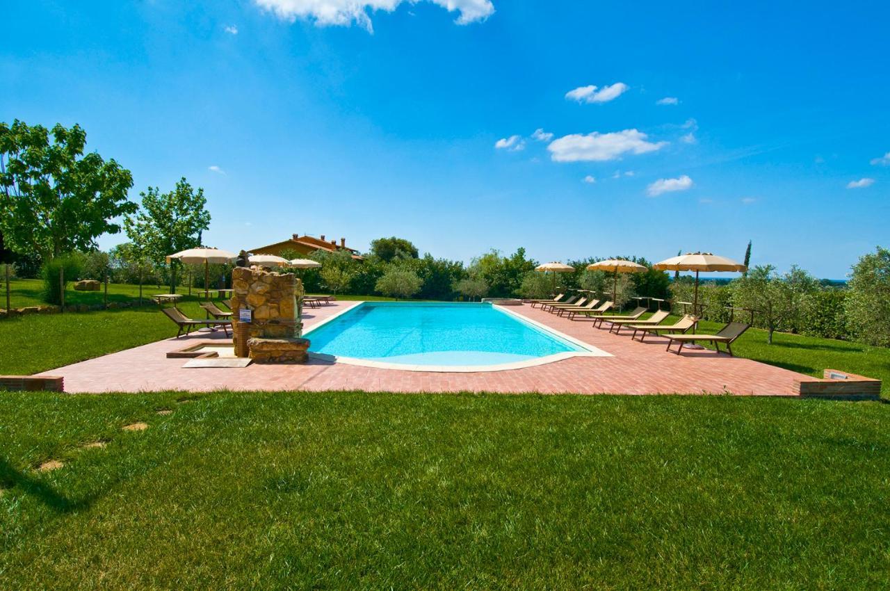 Agriturismo Poggio Di Maremma Pescia Romana Exterior foto