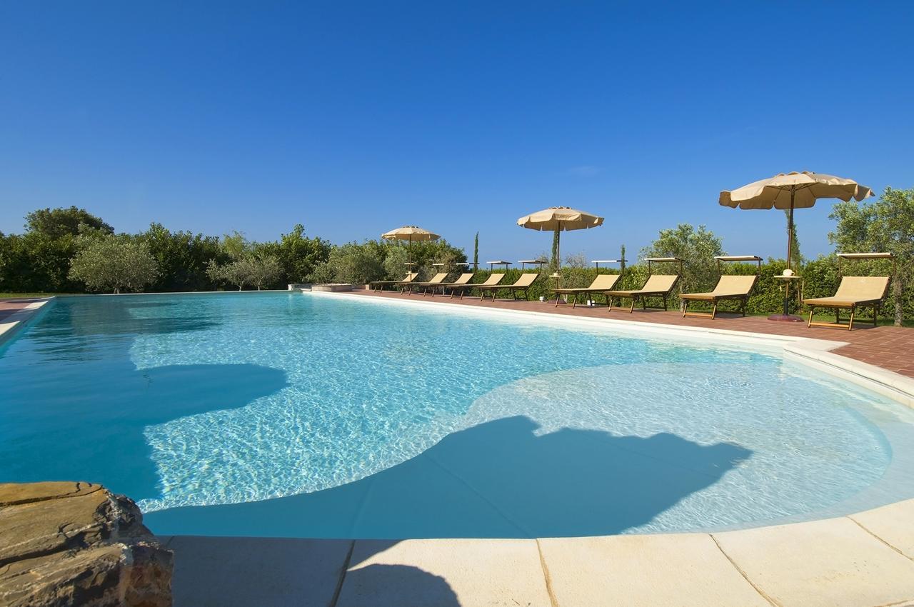 Agriturismo Poggio Di Maremma Pescia Romana Exterior foto